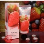 Farm Stay Strawberry Visible Difference Hand Cream 100ml